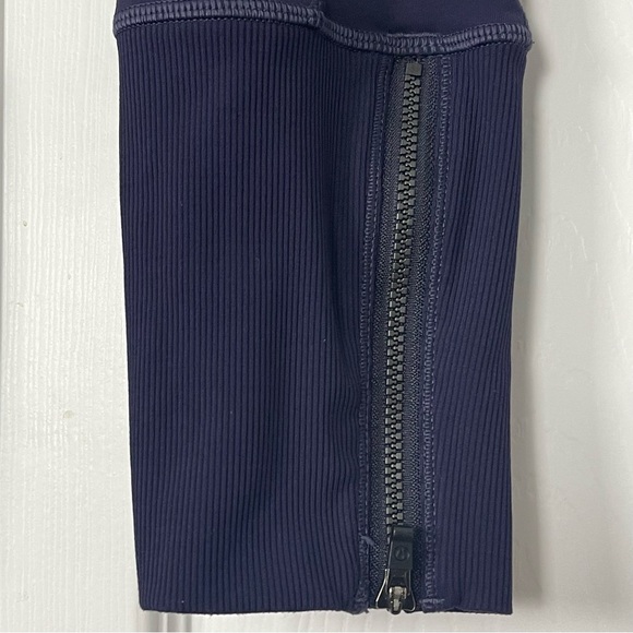 Lululemon Rebel Runner Crop Wee Stripe Heathered Black Grape 4 - Picture 9 of 10